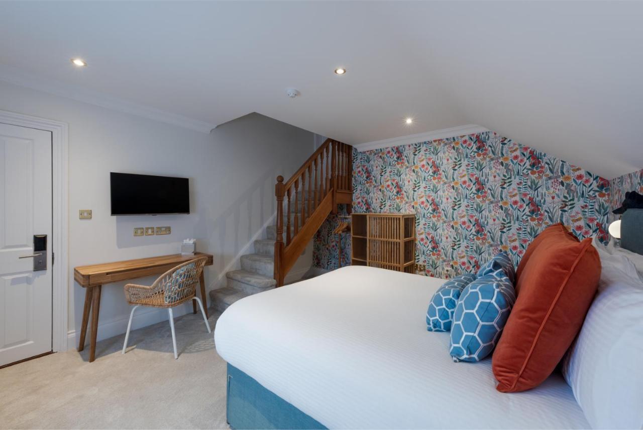 פורטסמות' The Clarence Boutique Rooms מראה חיצוני תמונה