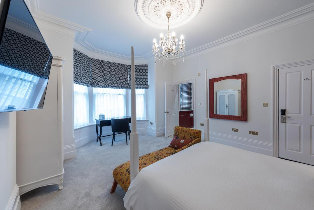 פורטסמות' The Clarence Boutique Rooms מראה חיצוני תמונה