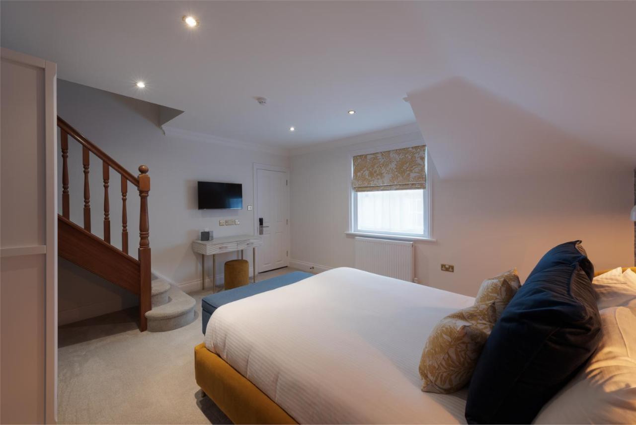 פורטסמות' The Clarence Boutique Rooms מראה חיצוני תמונה
