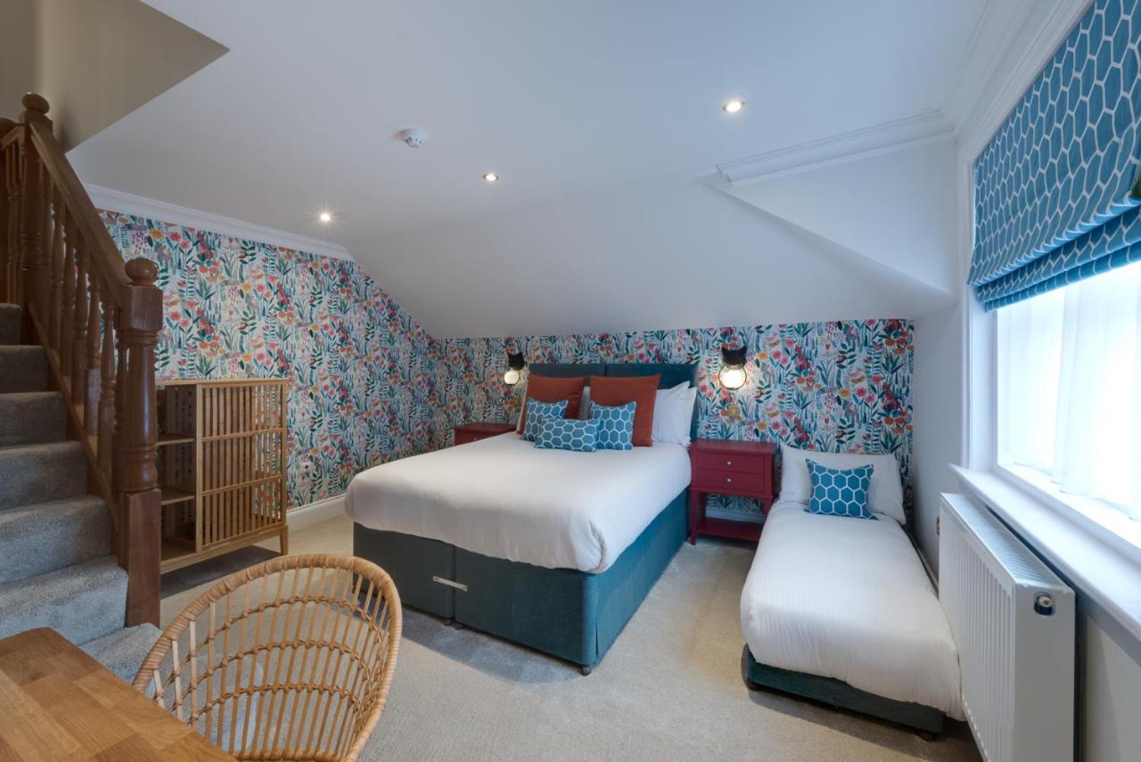 פורטסמות' The Clarence Boutique Rooms מראה חיצוני תמונה